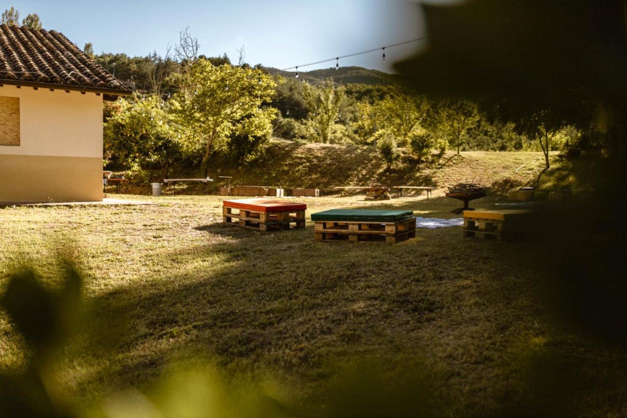 אומברטידה Agriturismo Le Radici מראה חיצוני תמונה